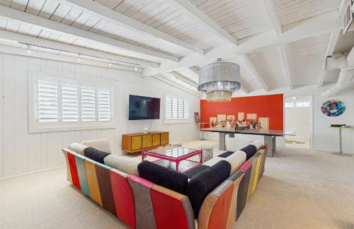 Lounge Poolside Scottsdale Gem with Game Room! - Foto 12