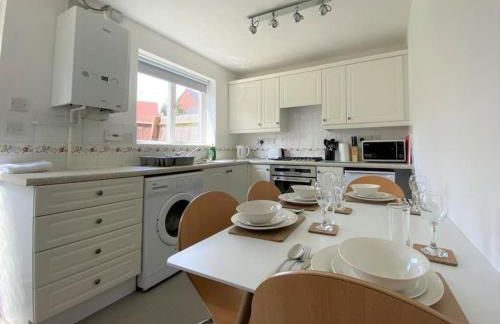 Charming Home in Wellingborough - Photo 20