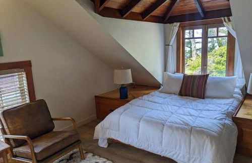 Surfmen's Cottage - Historic Coast Guard property - Photo 11