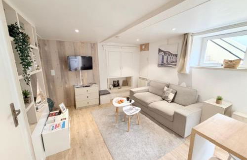 Idéal couple ! Le Nid du Bourg - Proche plage et commerces - serviettes de toilette & linge de lit compris - Photo 1