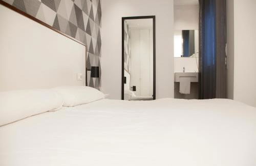 Flats Friends Soho Suites - Photo 38