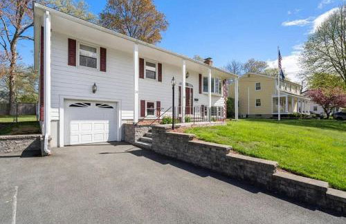 Upper-Level Oasis- Ideal for 2026 World Cup visitors - Foto 12