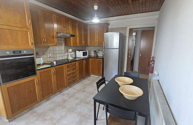 39 EGM - Stay Uptown Apartment - Foto 3