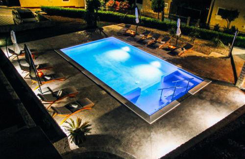 Merita Apartments with Pool - Photo 12