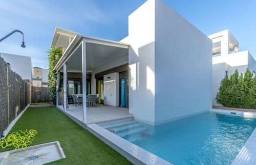 VillaHeLena - Foto 1