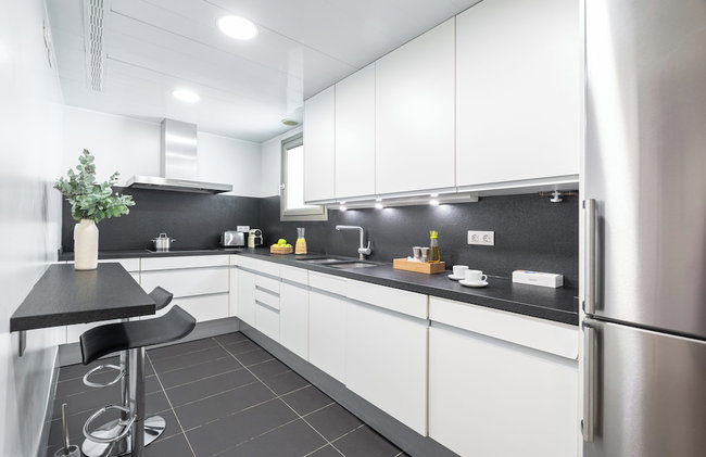 Aspasios Paseo de Gracia Apartments - Photo 39