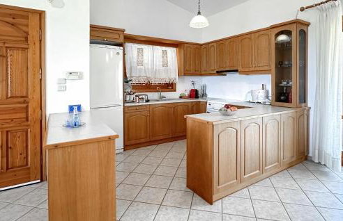 Lovely Home In Kamari Xylokastro - Foto 6