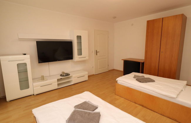 Apartment in Essen With Scenic Terrace - Photo 11