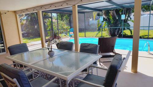 Heated & Screened in Pool - Foto 4