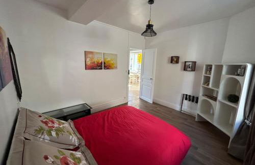 Superbe appart rénové vue sur Meuse Le Chic dans le pré - Foto 11