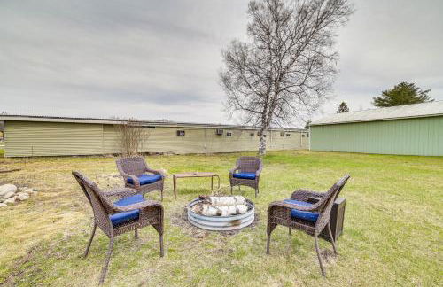 Snowmobiling Hub! Mackinaw City Home 3 Mi to Beach - Foto 28