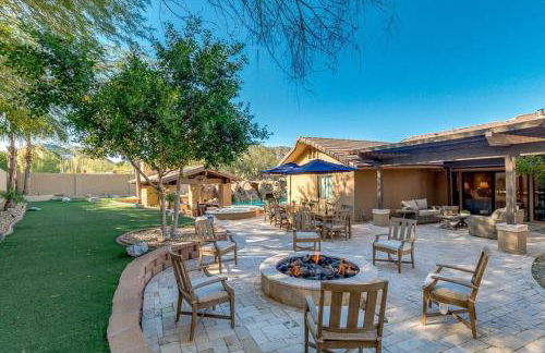 Estate Resort Style Oasis 6BDRM, 5.5 Bath Heated Pool with Misters - Foto 3