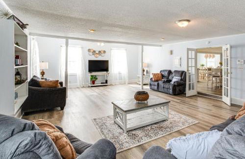 Large Yard and Historic Charm Orangeburg Retreat! - Foto 10