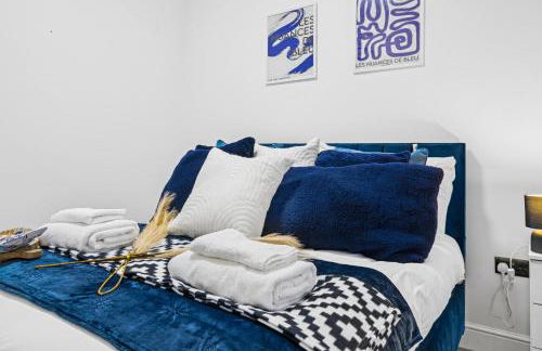 Deja Two Luxe 4BR House By AltoLuxo Short Lets & Serviced Accommodation With Free WiFi & Parking - Foto 10