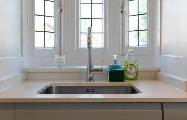 Host Stay Sackville Apartment - Photo 16