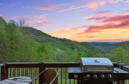 Mtn Views Hot Tub Close to Asheville - Foto 53
