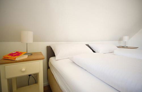 Baltrumer Teestube - Foto 17