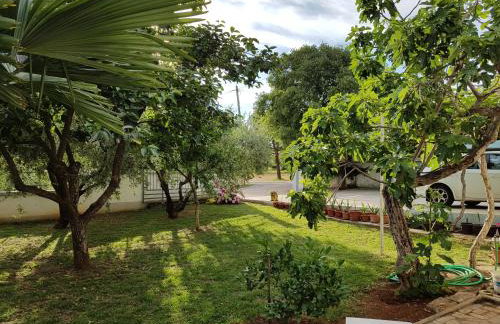 Villa Rosa with yard and children's playground - Foto 48