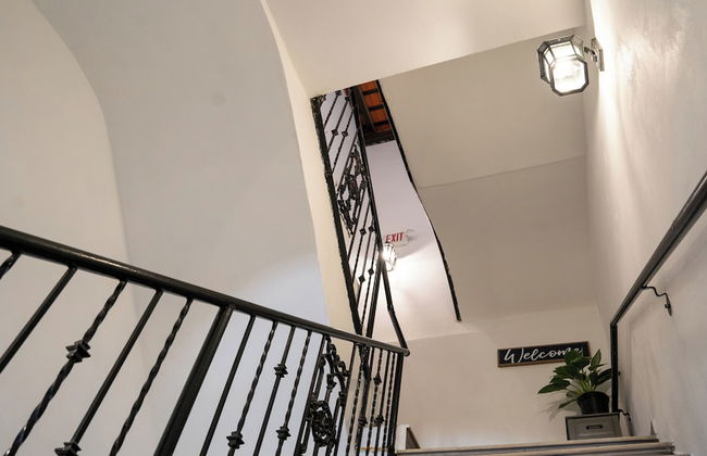 Hugo's Rental - Photo 68