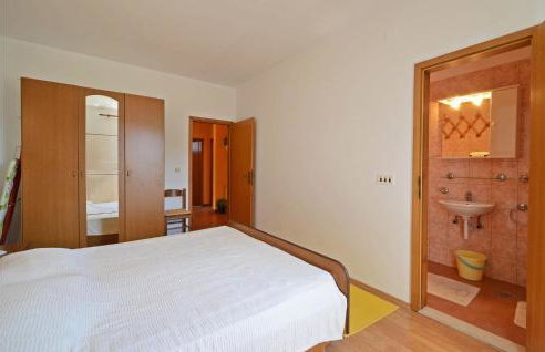 Cozy Apartment In Racisce With Wifi - Foto 23