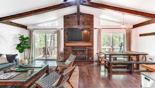 Private Hot Tub Tree-Lined Poconos Home! - Foto 4