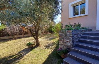 Villa climatisée avec piscine proche de la mer - Foto 1