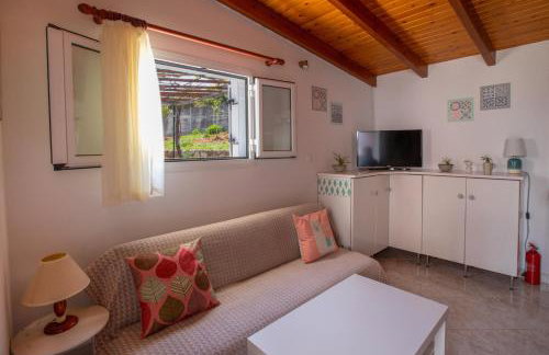 Maria's Cottage House - Photo 22