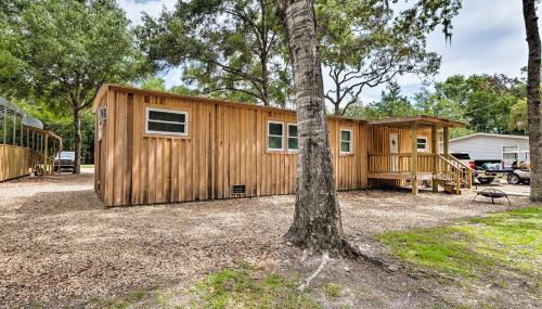 Cabin with Fire Pit, Walk to Steinhatchee River! - Foto 2