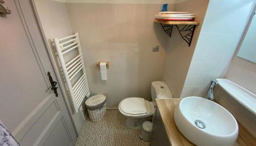 Studio convivial proche pistes, parking inclus - FR-1-692-61 - Photo 3