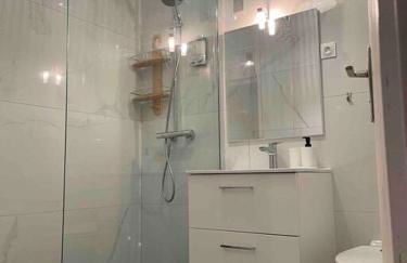 Appartement design pour 6 pers dans le centre de Salon de Pce - Proche Fontaine Moussue - Foto 17