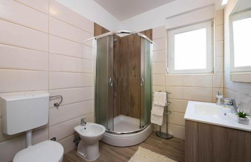 Amazing Home In Pula With Kitchen - Foto 32