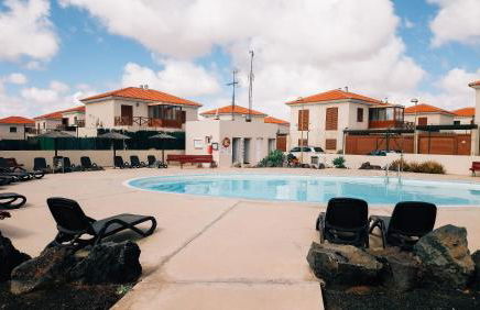 Duplex con Piscina Corralejo, Wi-fi - Foto 16