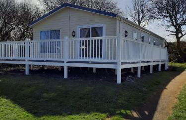 Luxury Lodge sea view at Bideford Bay Hoilday Park Parkdean Resorts - Foto 1