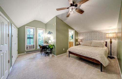 Modern Cabin w/Hot Tub & Fire Pit! - Foto 17