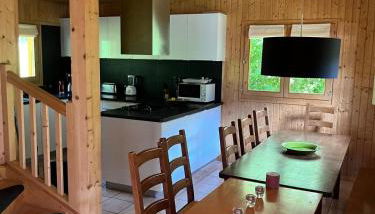 Family-friendly Self-catering Chalet Rental in Abondance - Sleeps 12 Portes du Soleil - Photo 2