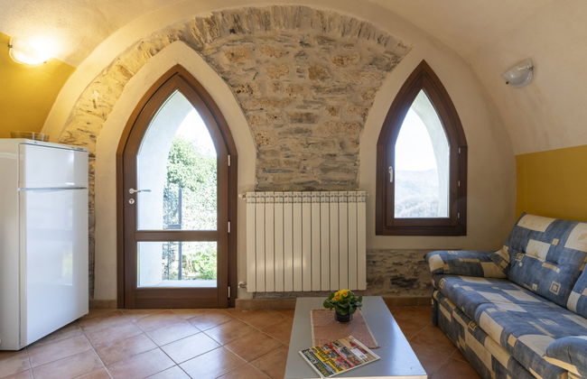 2 bedroom Apartment in Prelà with swimming pool and garden - Photo 12