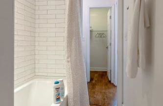 Steps from Vandy, live music-Downtown 9 mins away! - Foto 23