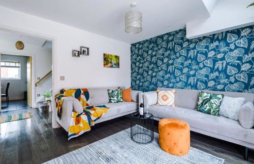 Coop Live Arena & Etihad Stadium 4Bedroom Townhouse with Free Parking - Foto 6