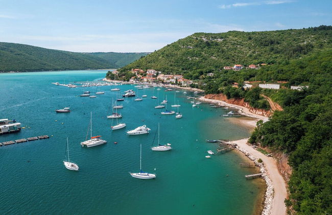 Spacious Villa With Pool and Garden in Stokovci - Foto 60