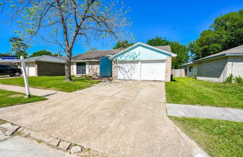 10 Minutes from IAH and Mall, Newly Rehabbed - Foto 64