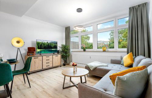 Exklusives Studio - Zentral Innenstadtlage - Kostenloser Parkplatz - Aufzug - Modern für bis zu 4 Personen - Smart Home - Foto 1