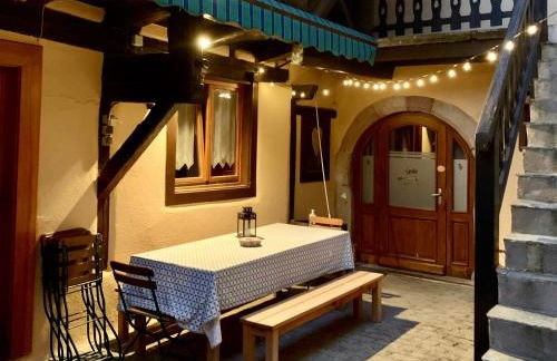 Gîtes de la Maison Vigneronne, au Coeur de Ribeauvillé - Foto 3