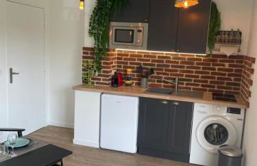 Unique Urban Art Studio - Photo 5