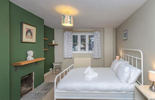 Dulcote Gem 3 Bed 3 Bath Parking & Cathedral Views - Photo 57