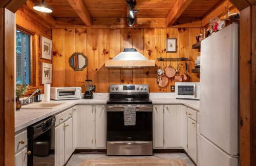 Look to the Mountains: Gunstock Acres Log Cabin - Foto 24