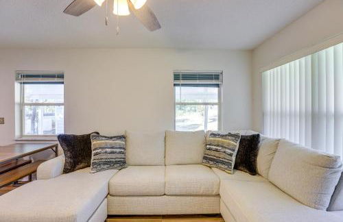 Williston Home with Yard 6 Mi to Devils Den Spring - Foto 5