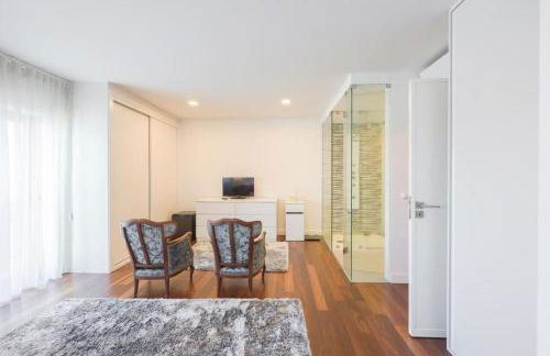 Glicinias Guest House, Free garage - Aveiro - Foto 14