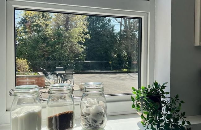 Sunny 2-Bedroom flat in Hoddesdon - Foto 7