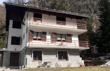 Appartamento moderno nel cuore della montagna, a due passi da Champoluc - Photo 2