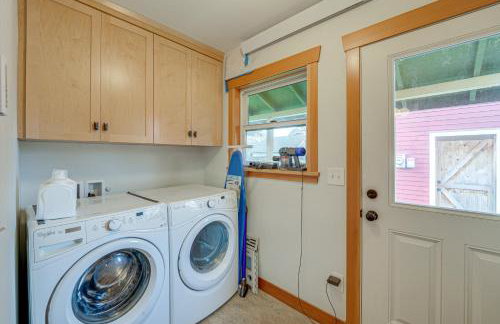 Bright Bellingham Home with Fire Pit 1 Mi to Beach! - Foto 26